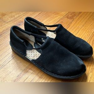 Born Black Leather Sandals Women’s 7.5